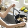 Фото смеситель для кухонной мойки hansgrohe zesis 74801800