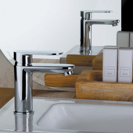 Фото смеситель для раковины jacuzzi rubinetteria borea bdcr205bljapi