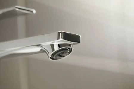 Фото смеситель для раковины hansgrohe rebris e 72559000