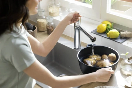 Фото смеситель для кухонной мойки hansgrohe zesis 74801000