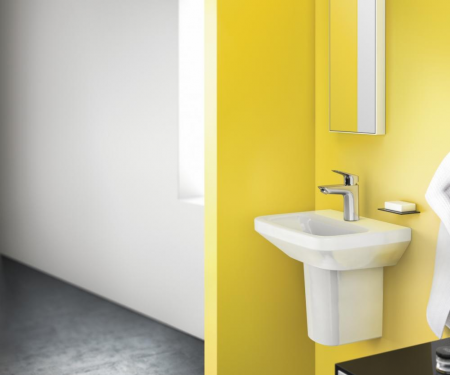 Фото смеситель для раковины hansgrohe logis 71101000