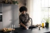 Фото смеситель для кухонной мойки hansgrohe aqittura 76803670