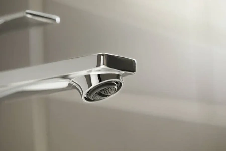 Фото смеситель для раковины hansgrohe rebris e 72559000