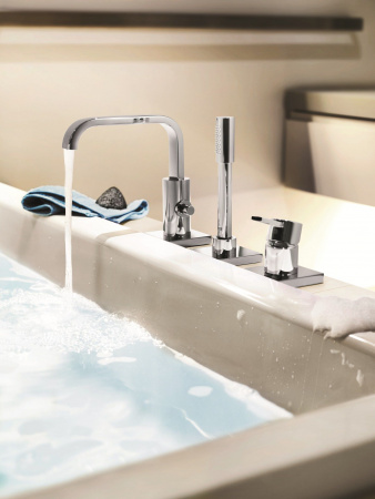 Фото смеситель на борт ванны grohe allure 19316000