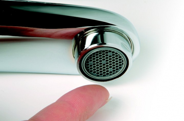 Фото смеситель для раковины ravak neo no 011.00