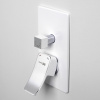Фото встраиваемый смеситель для ванны и душа wasserkraft aller 1060white 10641white