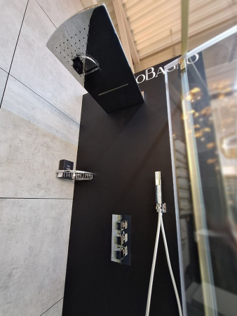 Фото встраиваемая душевая стойка с термостатом altrobagno cascata 040101 cr