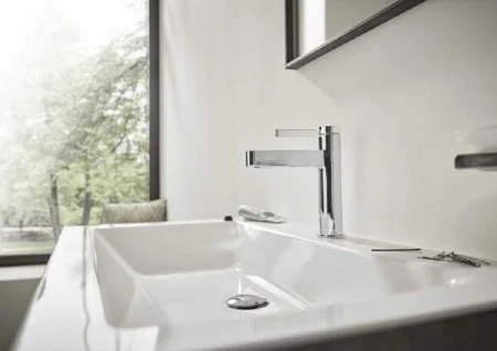 Фото смеситель для раковины hansgrohe finoris 76010000