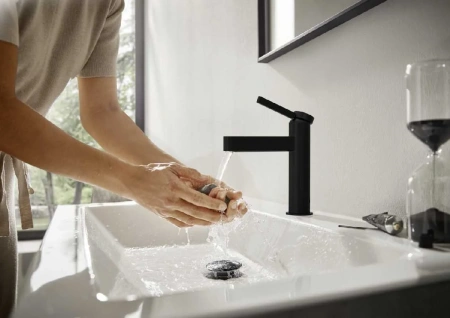 Фото смеситель для раковины hansgrohe finoris 76010670