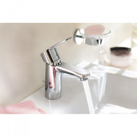 Фото смеситель для раковины grohe eurostyle cosmopolitan 33552002