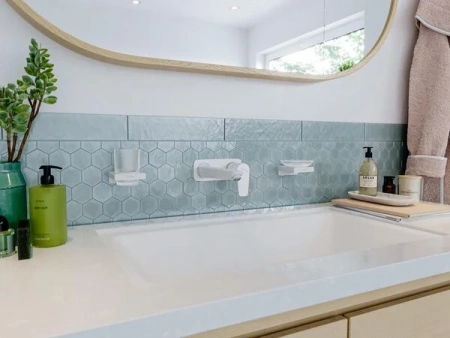 Фото смеситель для раковины hansgrohe talis e 71734700