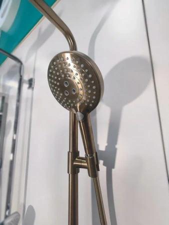Фото душевая стойка hansgrohe raindance select s 27633140