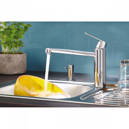 Фото смеситель для кухни grohe eurosmart cosmopolitan 30193000