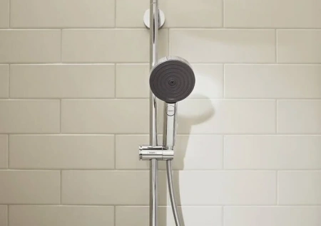 Фото душевая стойка hansgrohe pulsify 24220000