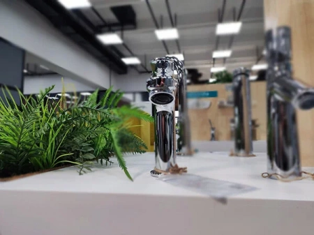Фото смеситель для раковины hansgrohe rebris s 72215000