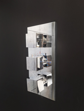 Фото встраиваемая душевая стойка с термостатом altrobagno cascata 040101 cr