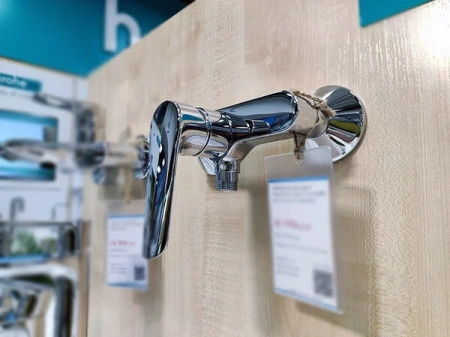 Фото смеситель для душа hansgrohe logis e 71610000_vstvo