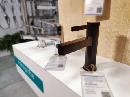 Фото смеситель для раковины hansgrohe finoris 76010670