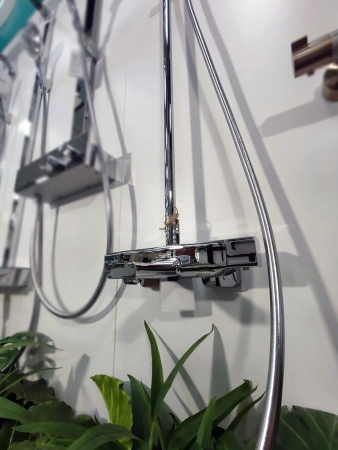 Фото душевая стойка hansgrohe croma select e 27687000