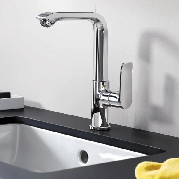 Фото смеситель для раковины hansgrohe metris 31081000