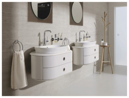 Фото смеситель для раковины grohe essence 23541001