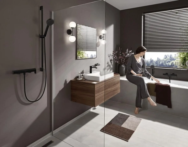 Фото смеситель для раковины hansgrohe vivenis 75022670